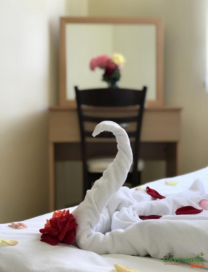 Ustundag Otel Keciborlu ภายนอก รูปภาพ