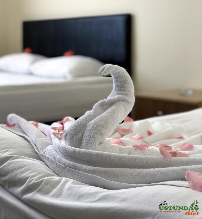 Ustundag Otel Keciborlu ภายนอก รูปภาพ